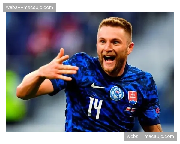 斯洛伐克防守反击效率关键 快速通过中场寻找前锋制造威胁